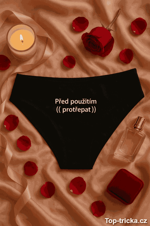 Vtipné dámské kalhotky před použitím protřepat