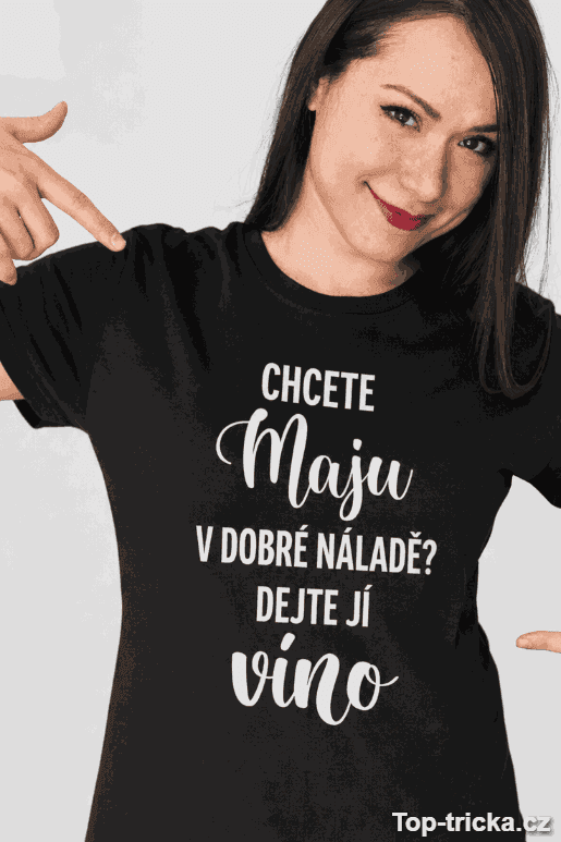 Vtipné tričko dejte jí víno s vlastním jménem