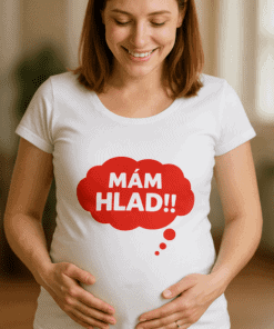 Těhotná žena s tričkem MÁM HLAD na břiše.