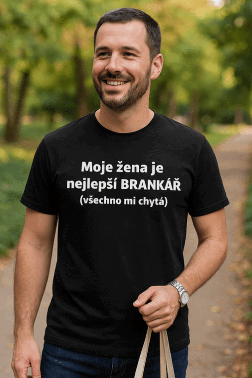 Vtipné tričko s nápisem pro muže, ideální dárek a zábava.