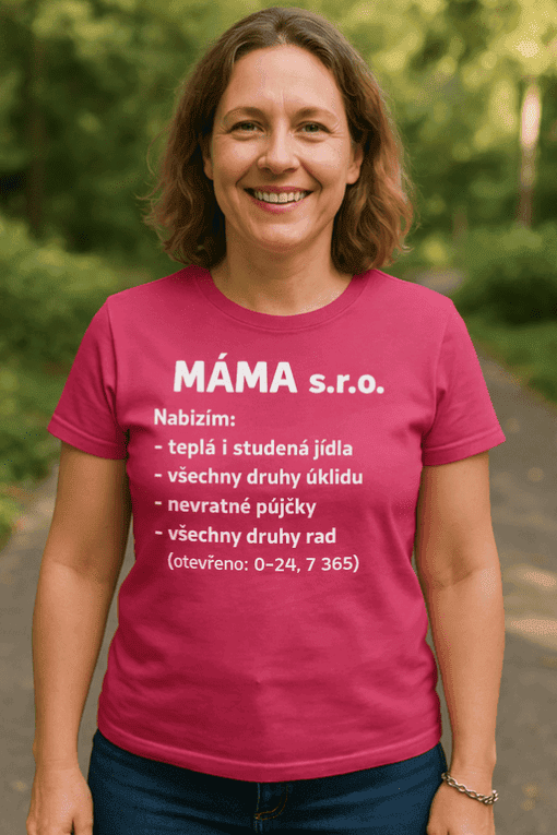 Unikátní tričko MAMA s.r.o. s nabídkou teplých jídel, úklidu a půjček, ideální dárek pro maminky.