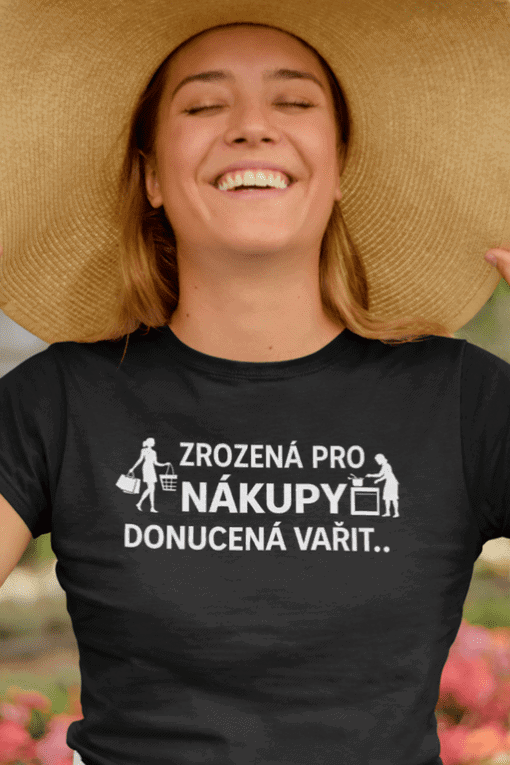 Optima oblečení na nakupování, vtipný design, ženy, stylové triko.