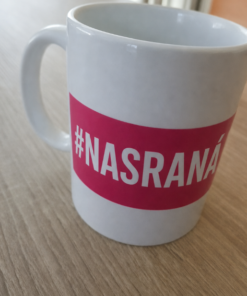 Vtipný hrnek nasraná